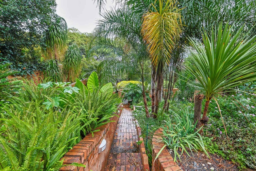 4 Bedroom Property for Sale in Hartbeespoort North West